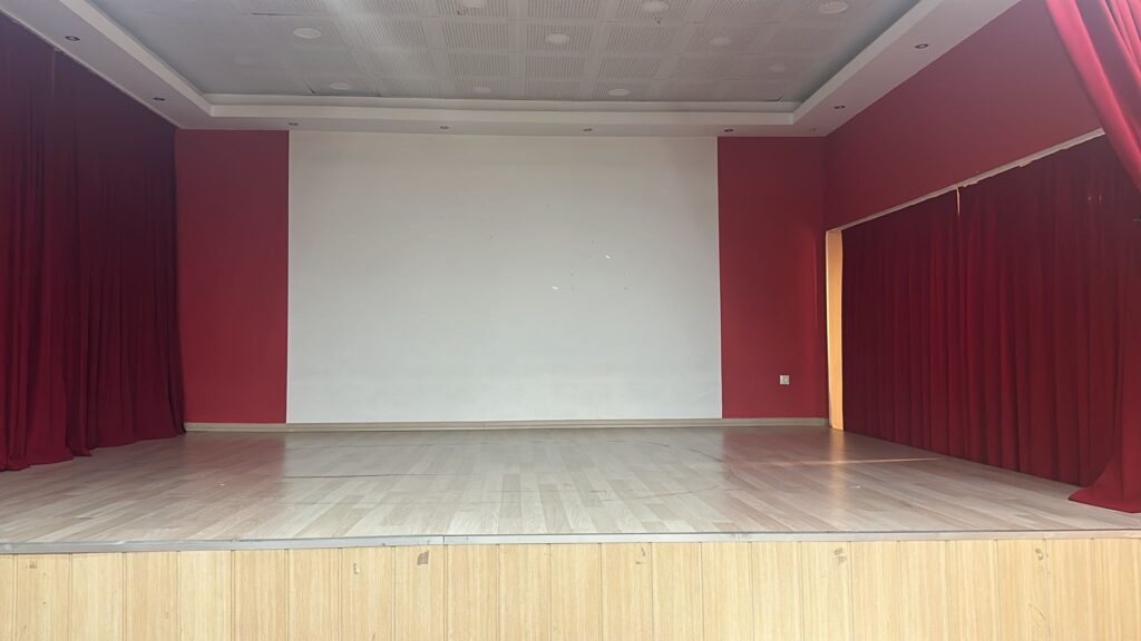 Konferans2